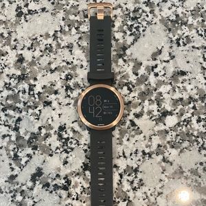 Garmin Forerunner 645 Music Black with Rose Gold Hardware EUC